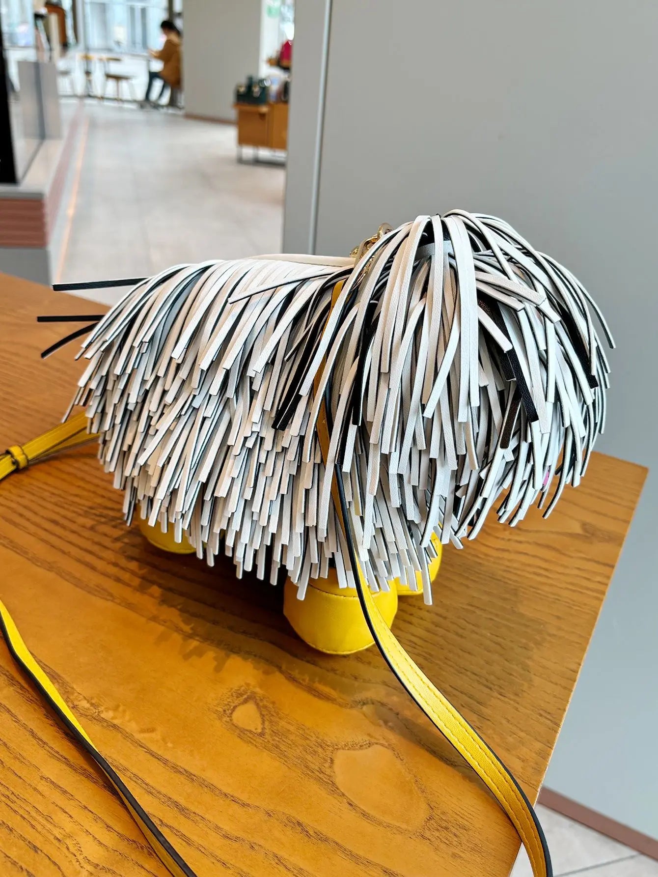 Novelty Tassel Puppy Shape Women's Shoulder Bag Crossbody Cute Cartoon Animal Shape Purses and Handbag Designer Tote Bag